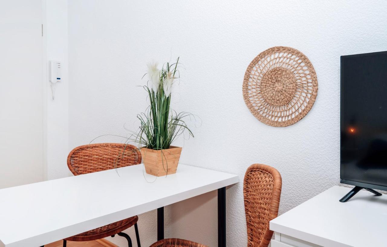 Kurzzeitglueck 24H Self Check-In E02 Apartment Essen Exterior photo
